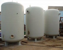 pressure vessels, pressure tanks, air tanks